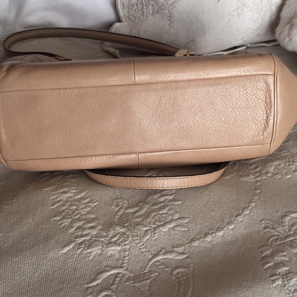 Coach purse tan and hot pink - Picture 7 of 9